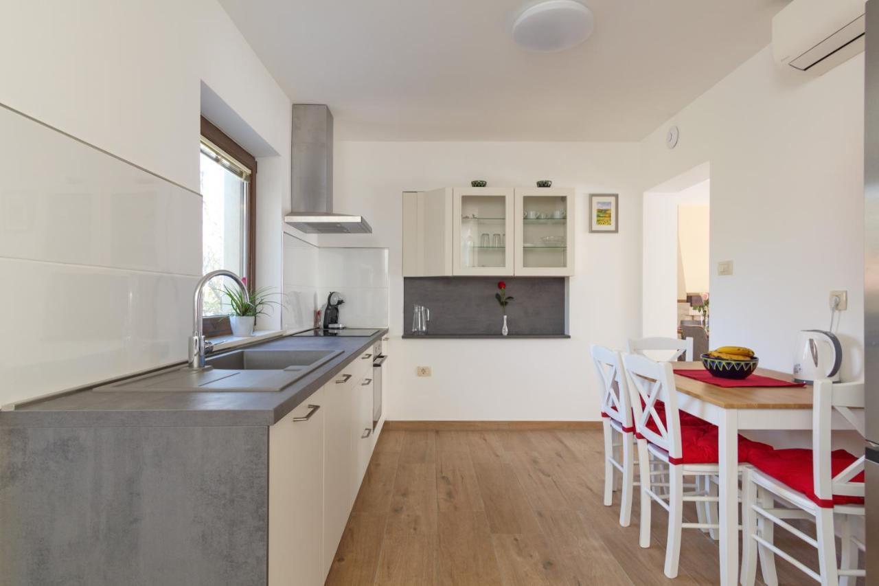 Apartmani Ravan Cernik  Экстерьер фото