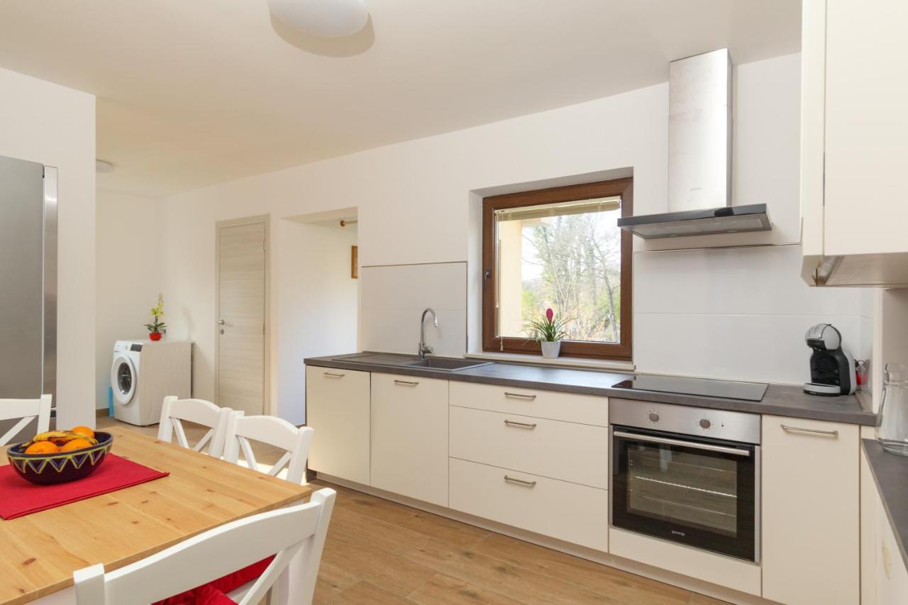 Apartmani Ravan Cernik  Экстерьер фото