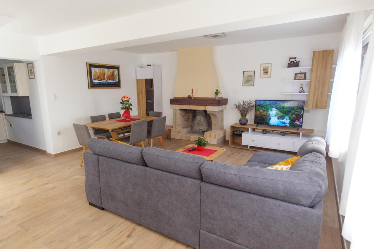 Apartmani Ravan Cernik  Экстерьер фото